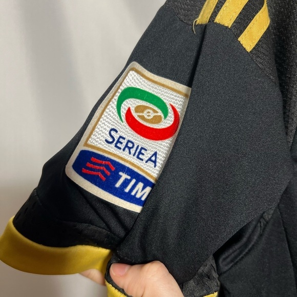 JUVENTUS ADIDAS 2015/2016 THIRD FOOTBALL SHIRT JERSEY - Picture 6 of 10